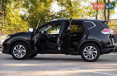 Внедорожник / Кроссовер Nissan Rogue 2014 в 