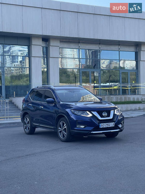Позашляховик / Кросовер Nissan Rogue 2017 в Дніпрі фото 2 Позашляховик / Кросовер Nissan Rogue 2017 в Дніпрі