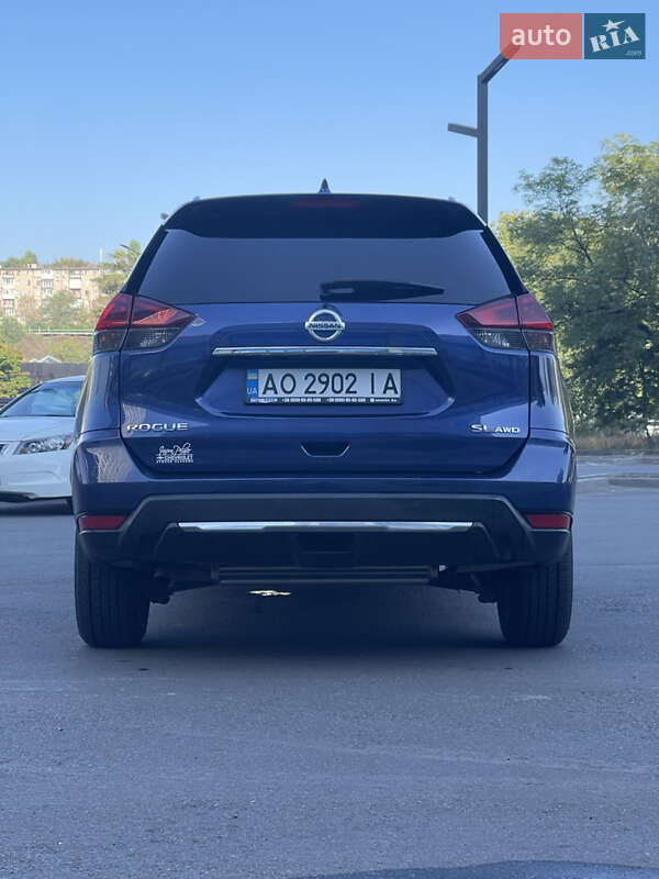 Позашляховик / Кросовер Nissan Rogue 2017 в Дніпрі фото 6 Позашляховик / Кросовер Nissan Rogue 2017 в Дніпрі
