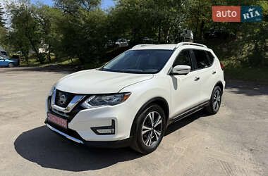 Внедорожник / Кроссовер Nissan Rogue 2018 в Виннице