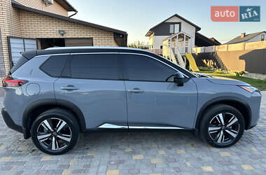 Внедорожник / Кроссовер Nissan Rogue 2022 в Виннице