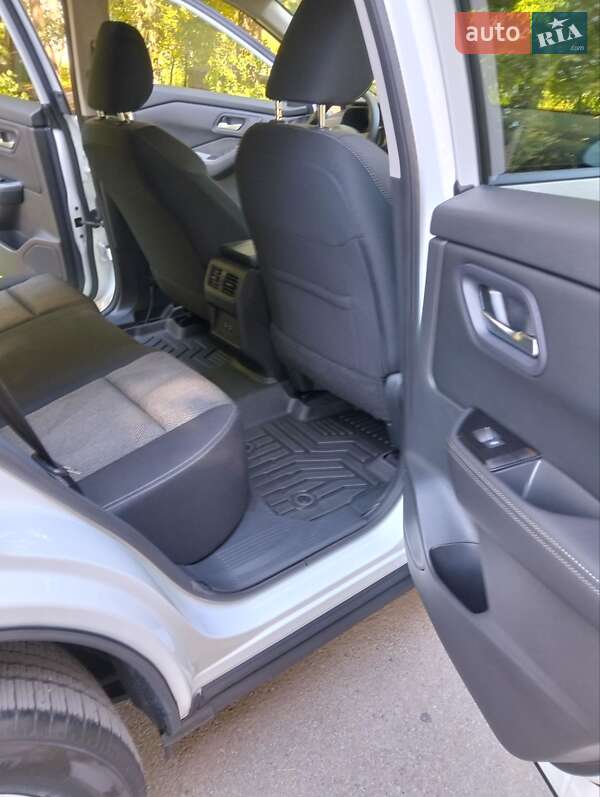 Позашляховик / Кросовер Nissan Rogue 2024 в Рівному фото 36 Позашляховик / Кросовер Nissan Rogue 2024 в Рівному