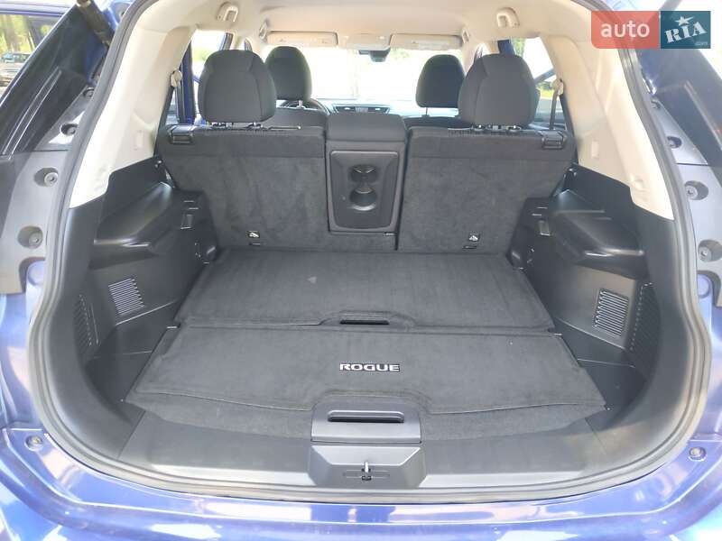 Позашляховик / Кросовер Nissan Rogue 2020 в Вінниці