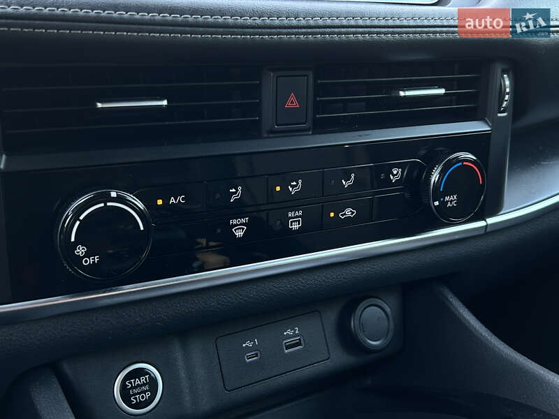 Позашляховик / Кросовер Nissan Rogue 2021 в Миколаєві