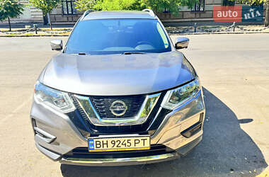 Внедорожник / Кроссовер Nissan Rogue 2017 в Одессе