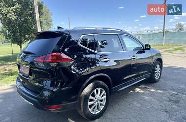 Позашляховик / Кросовер Nissan Rogue 2017 в Барвінковому