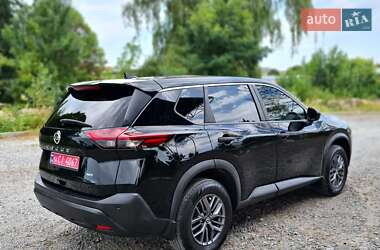 Внедорожник / Кроссовер Nissan Rogue 2021 в 