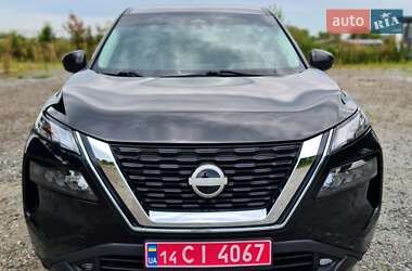 Внедорожник / Кроссовер Nissan Rogue 2021 в 