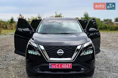 Внедорожник / Кроссовер Nissan Rogue 2021 в 