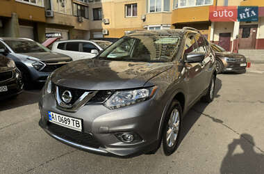 Внедорожник / Кроссовер Nissan Rogue 2016 в Киеве