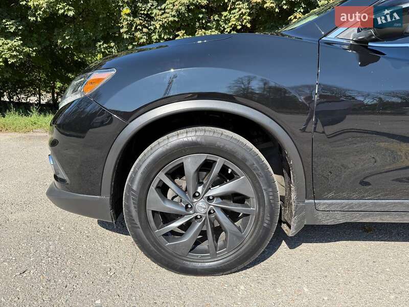 Внедорожник / Кроссовер Nissan Rogue 2014 в Харькове