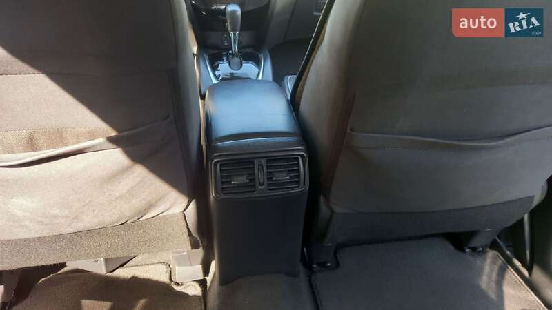 Внедорожник / Кроссовер Nissan Rogue 2016 в Киеве фото 24 Внедорожник / Кроссовер Nissan Rogue 2016 в Киеве