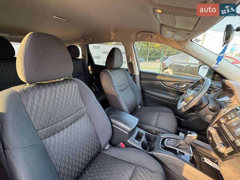 Внедорожник / Кроссовер Nissan Rogue 2017 в Луцке фото 12 Внедорожник / Кроссовер Nissan Rogue 2017 в Луцке