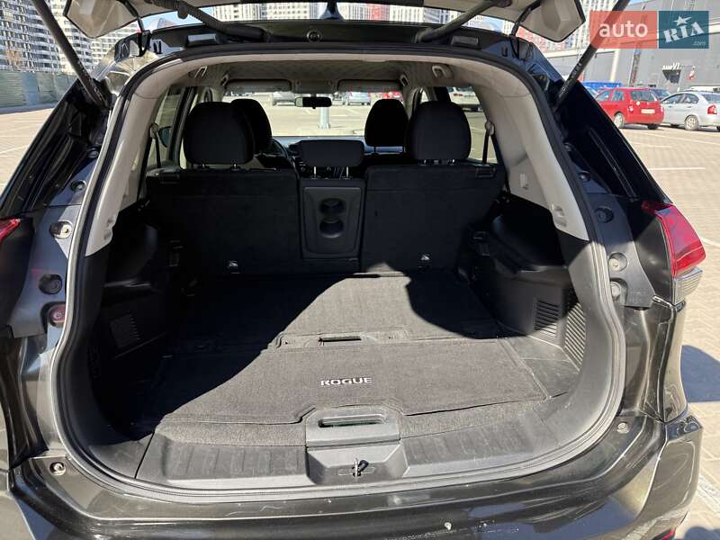Внедорожник / Кроссовер Nissan Rogue 2017 в Киеве фото 8 Внедорожник / Кроссовер Nissan Rogue 2017 в Киеве