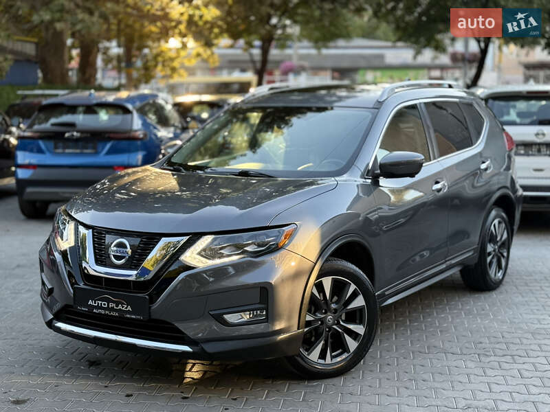 Внедорожник / Кроссовер Nissan Rogue 2017 в Одессе