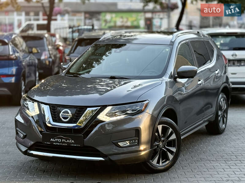 Внедорожник / Кроссовер Nissan Rogue 2017 в Одессе