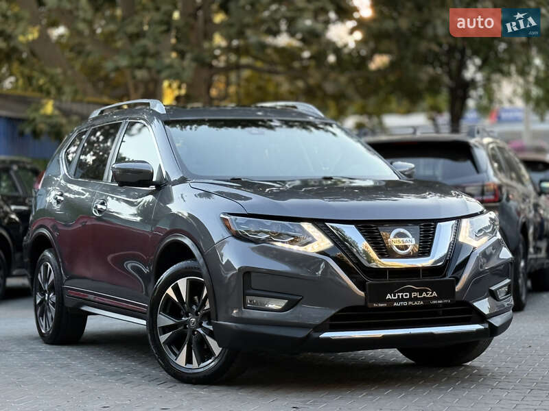 Внедорожник / Кроссовер Nissan Rogue 2017 в Одессе