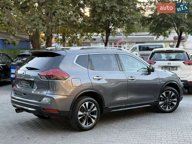 Внедорожник / Кроссовер Nissan Rogue 2017 в Одессе
