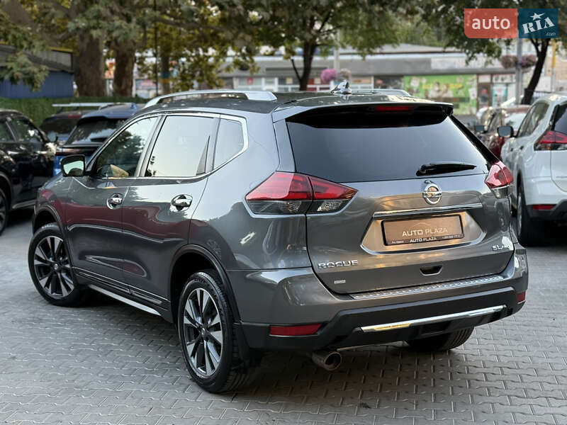 Внедорожник / Кроссовер Nissan Rogue 2017 в Одессе