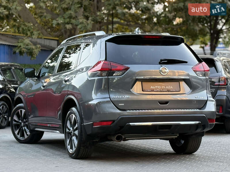 Внедорожник / Кроссовер Nissan Rogue 2017 в Одессе