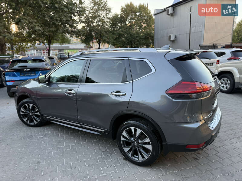 Внедорожник / Кроссовер Nissan Rogue 2017 в Одессе