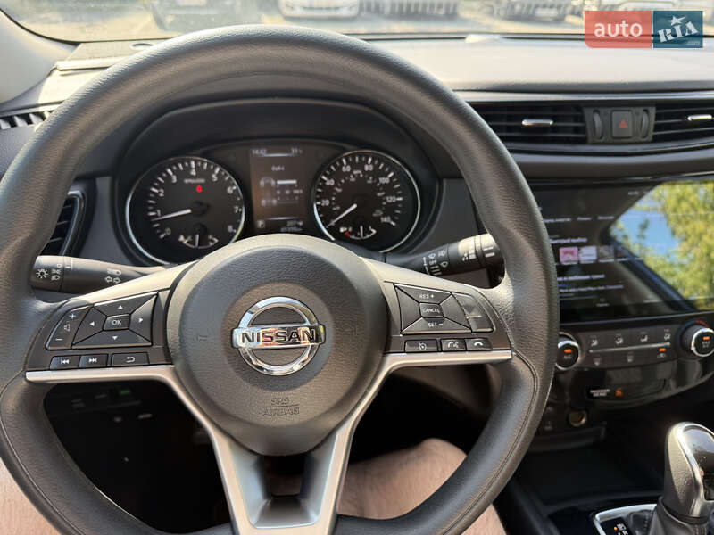 Позашляховик / Кросовер Nissan Rogue 2017 в Вінниці