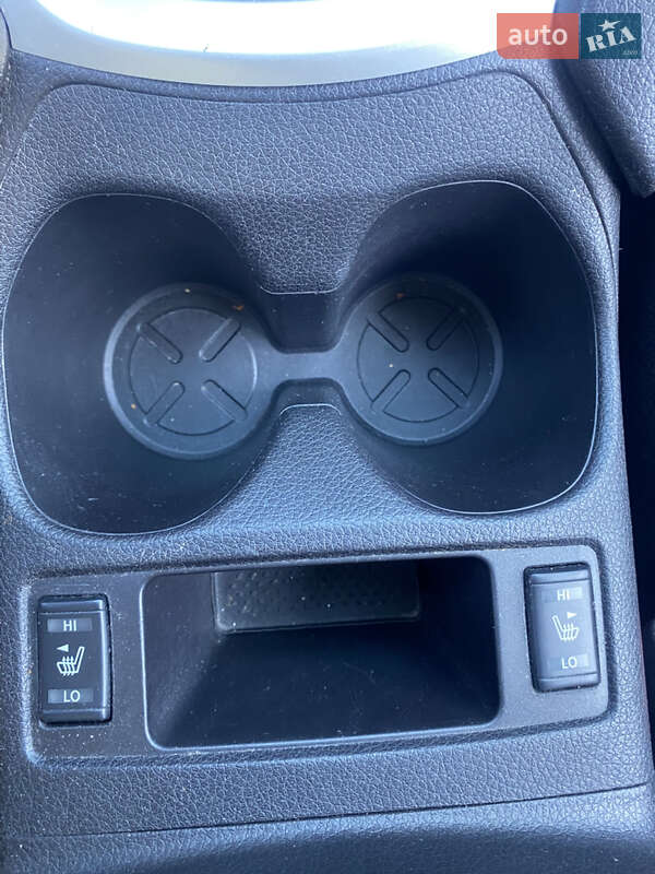 Позашляховик / Кросовер Nissan Rogue 2014 в Львові фото 15 Позашляховик / Кросовер Nissan Rogue 2014 в Львові