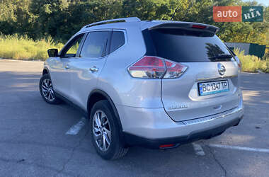 Внедорожник / Кроссовер Nissan Rogue 2014 в Львове