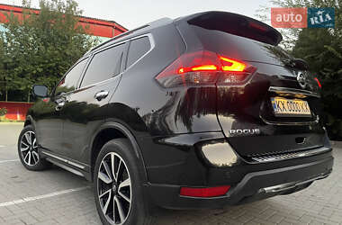 Позашляховик / Кросовер Nissan Rogue 2018 в Харкові