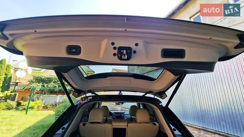 Позашляховик / Кросовер Nissan Rogue 2019 в Ужгороді