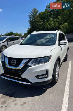 Внедорожник / Кроссовер Nissan Rogue 2018 в Виннице