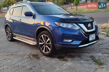 Внедорожник / Кроссовер Nissan Rogue 2018 в Николаеве