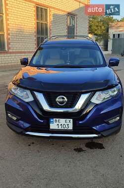 Позашляховик / Кросовер Nissan Rogue 2019 в Миколаєві