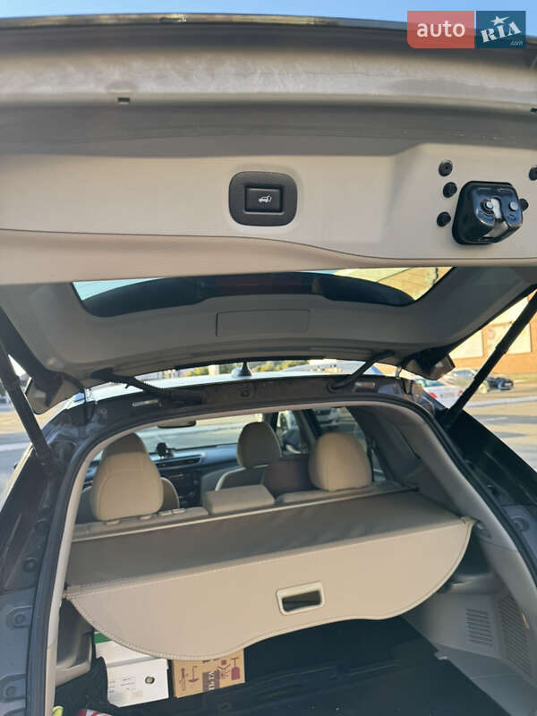 Внедорожник / Кроссовер Nissan Rogue 2016 в Броварах