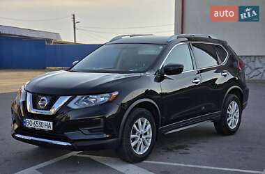 Внедорожник / Кроссовер Nissan Rogue 2018 в Тернополе