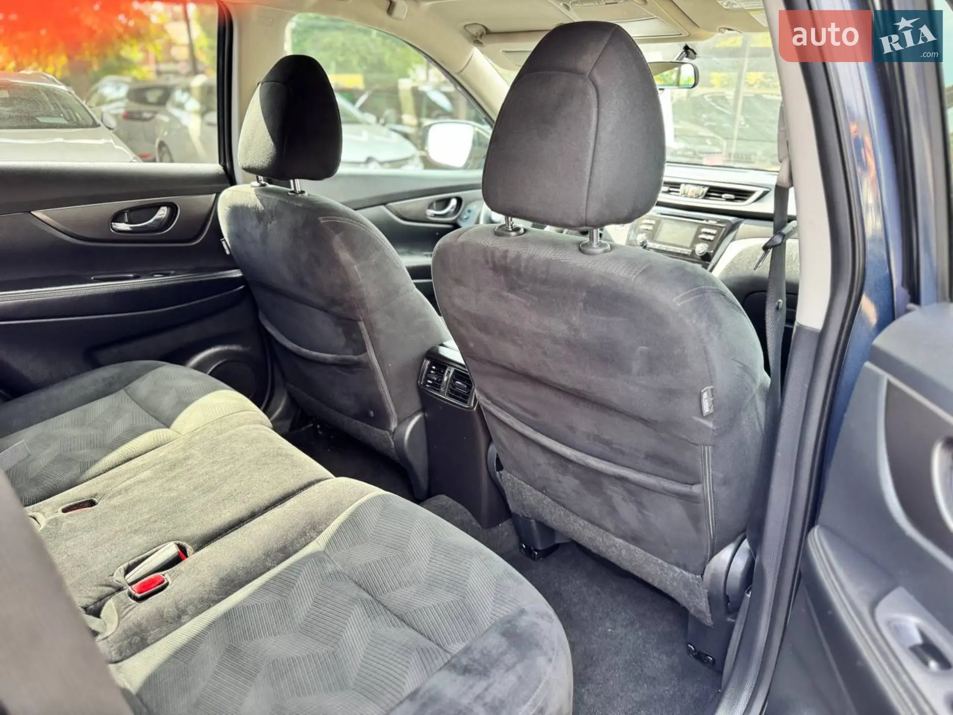 2015 Nissan Rogue - мініатюра 18