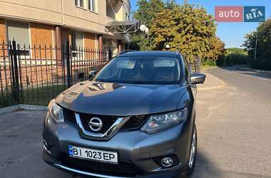 Позашляховик / Кросовер Nissan Rogue 2016 в Полтаві