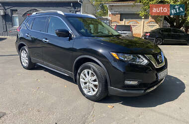 Позашляховик / Кросовер Nissan Rogue 2017 в Миколаєві