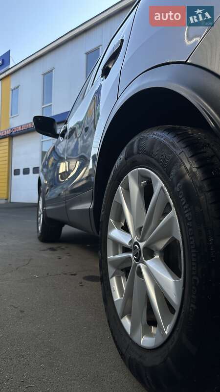 Позашляховик / Кросовер Nissan Rogue 2019 в Одесі