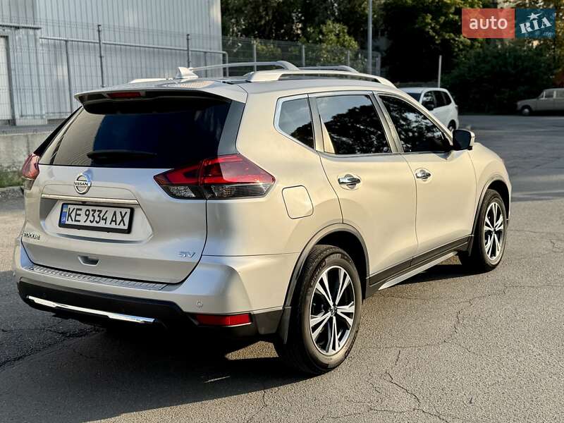Внедорожник / Кроссовер Nissan Rogue 2019 в Днепре