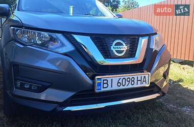 Позашляховик / Кросовер Nissan Rogue 2018 в Полтаві