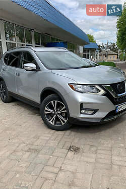 Внедорожник / Кроссовер Nissan Rogue 2018 в Сумах