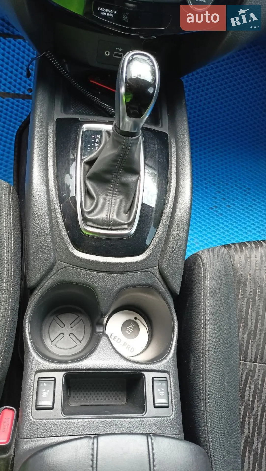 2018 Nissan Rogue - мініатюра 16