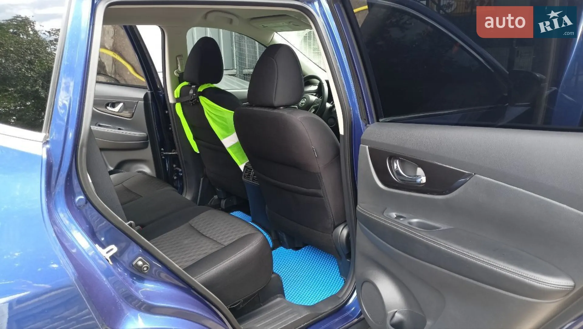 2018 Nissan Rogue - мініатюра 17