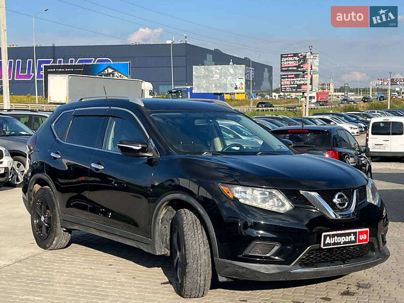 Внедорожник / Кроссовер Nissan Rogue 2015 в Львове