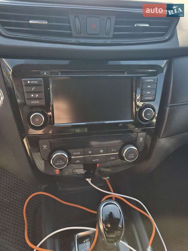 Внедорожник / Кроссовер Nissan Rogue 2020 в Черкассах