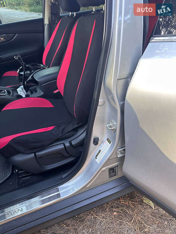 Позашляховик / Кросовер Nissan Rogue 2017 в Дніпрі фото 29 Позашляховик / Кросовер Nissan Rogue 2017 в Дніпрі