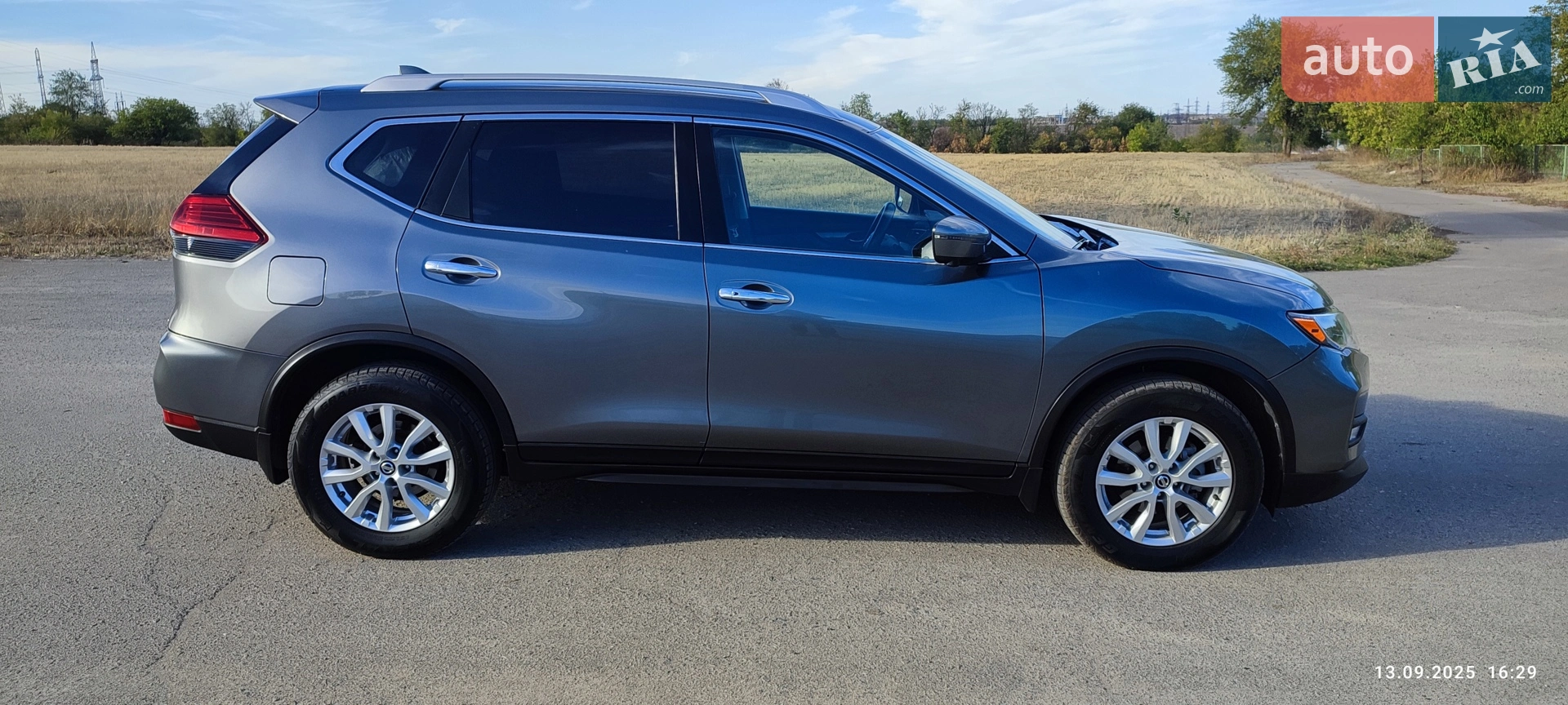2017 Nissan Rogue - мініатюра 7