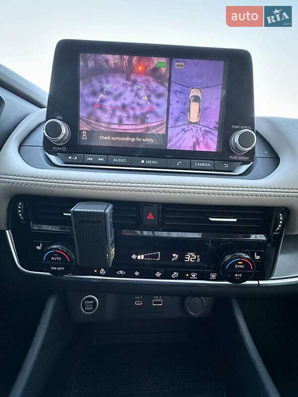 Позашляховик / Кросовер Nissan Rogue 2020 в Хмельницькому