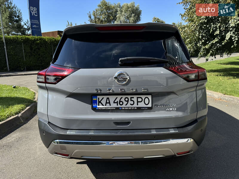 Позашляховик / Кросовер Nissan Rogue 2021 в Києві